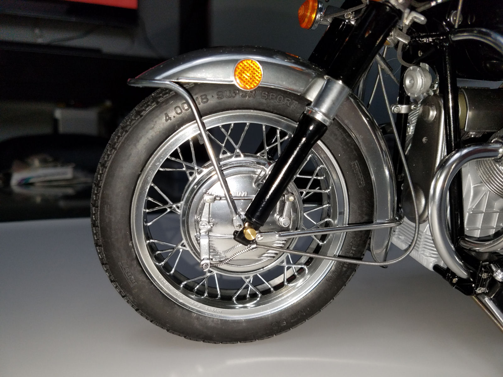Italeri 4513 1/6 Moto Guzzi V850 California Build Image 246
