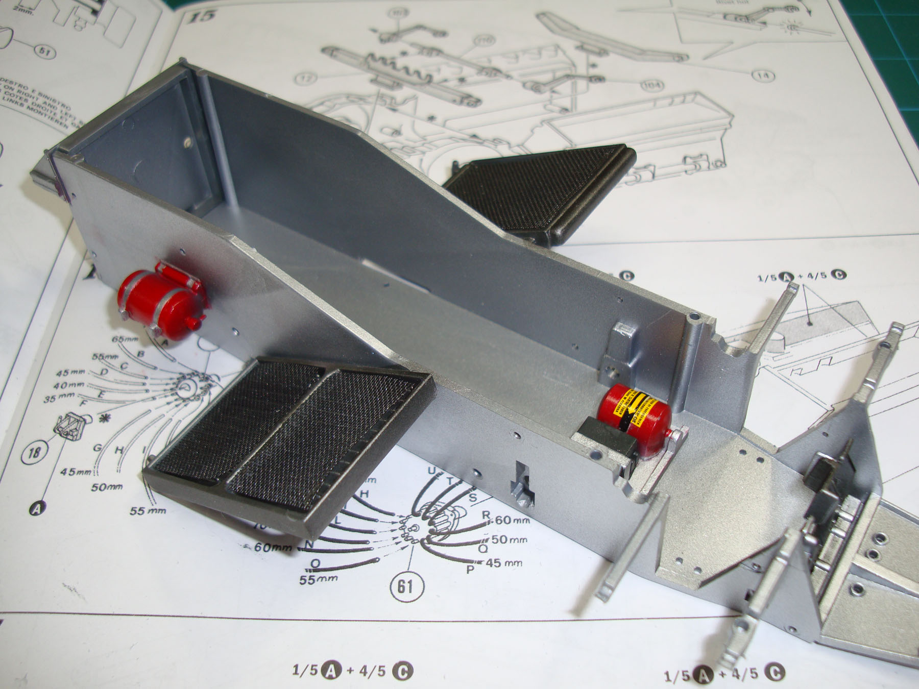 Italeri 4704 1/12 Alfa Romeo 179/179C Build Image 05