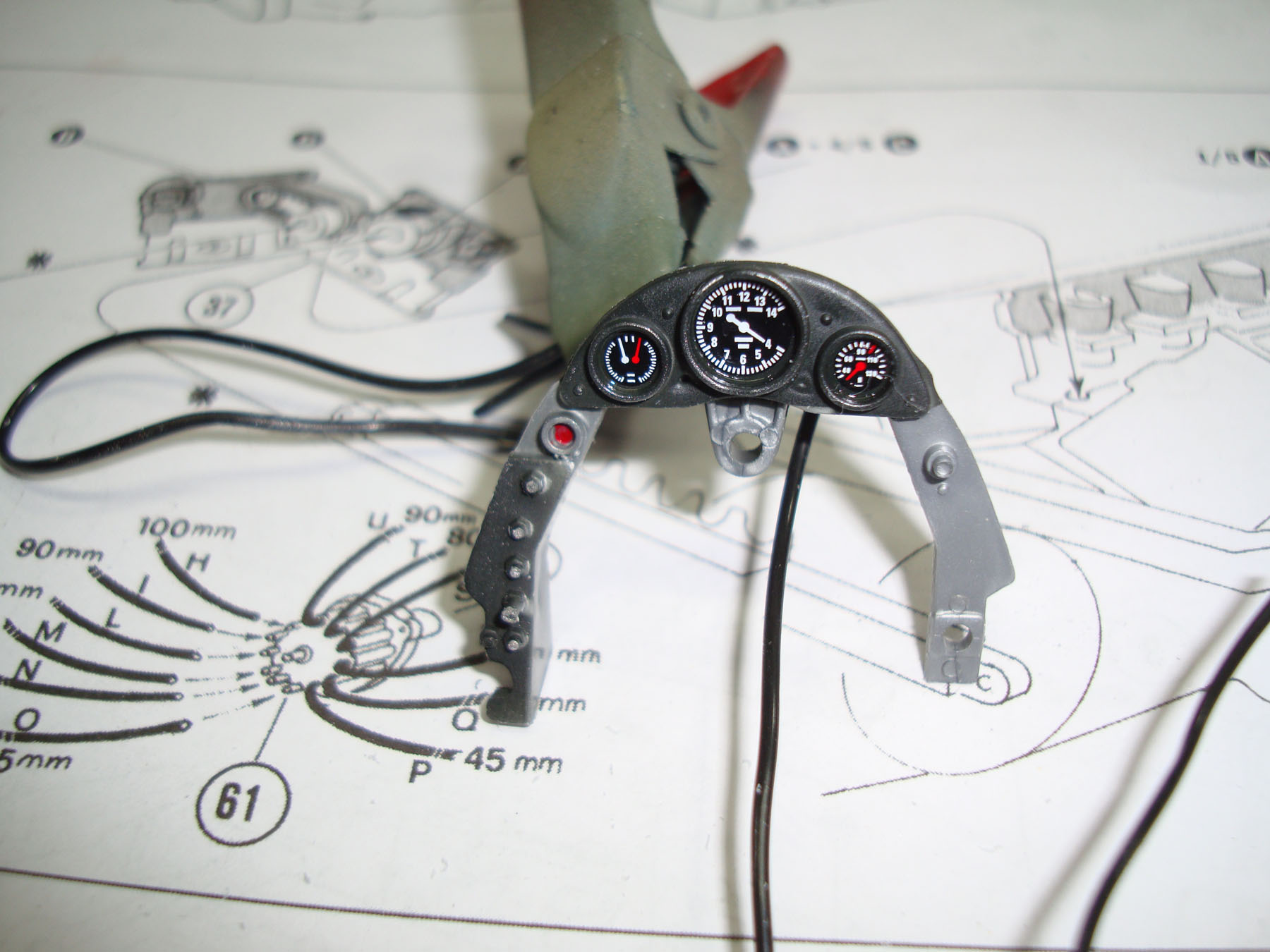 Italeri 4704 1/12 Alfa Romeo 179/179C Build Image 06
