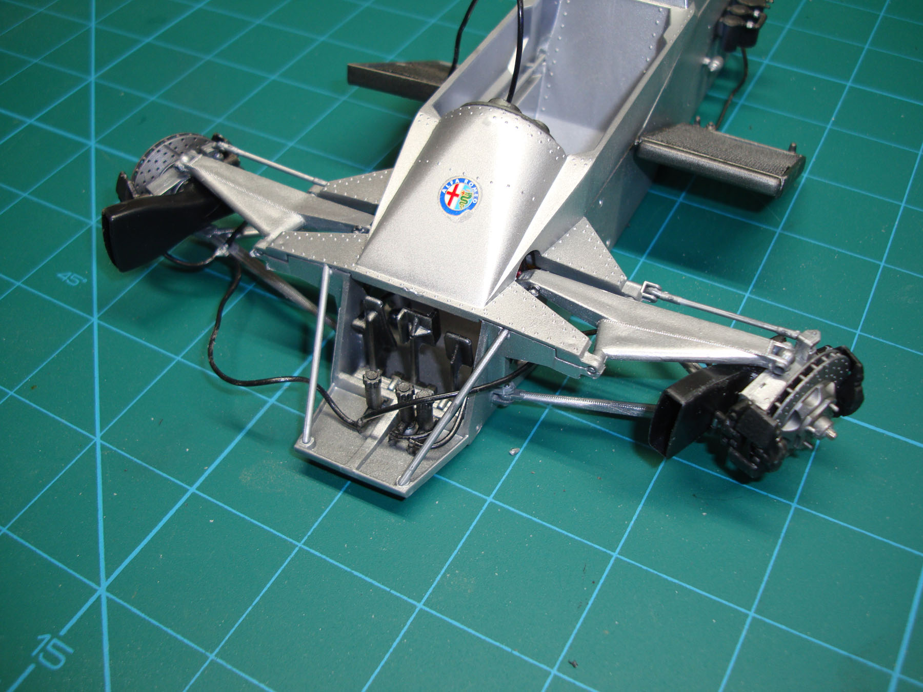 Italeri 4704 1/12 Alfa Romeo 179/179C Build Image 17