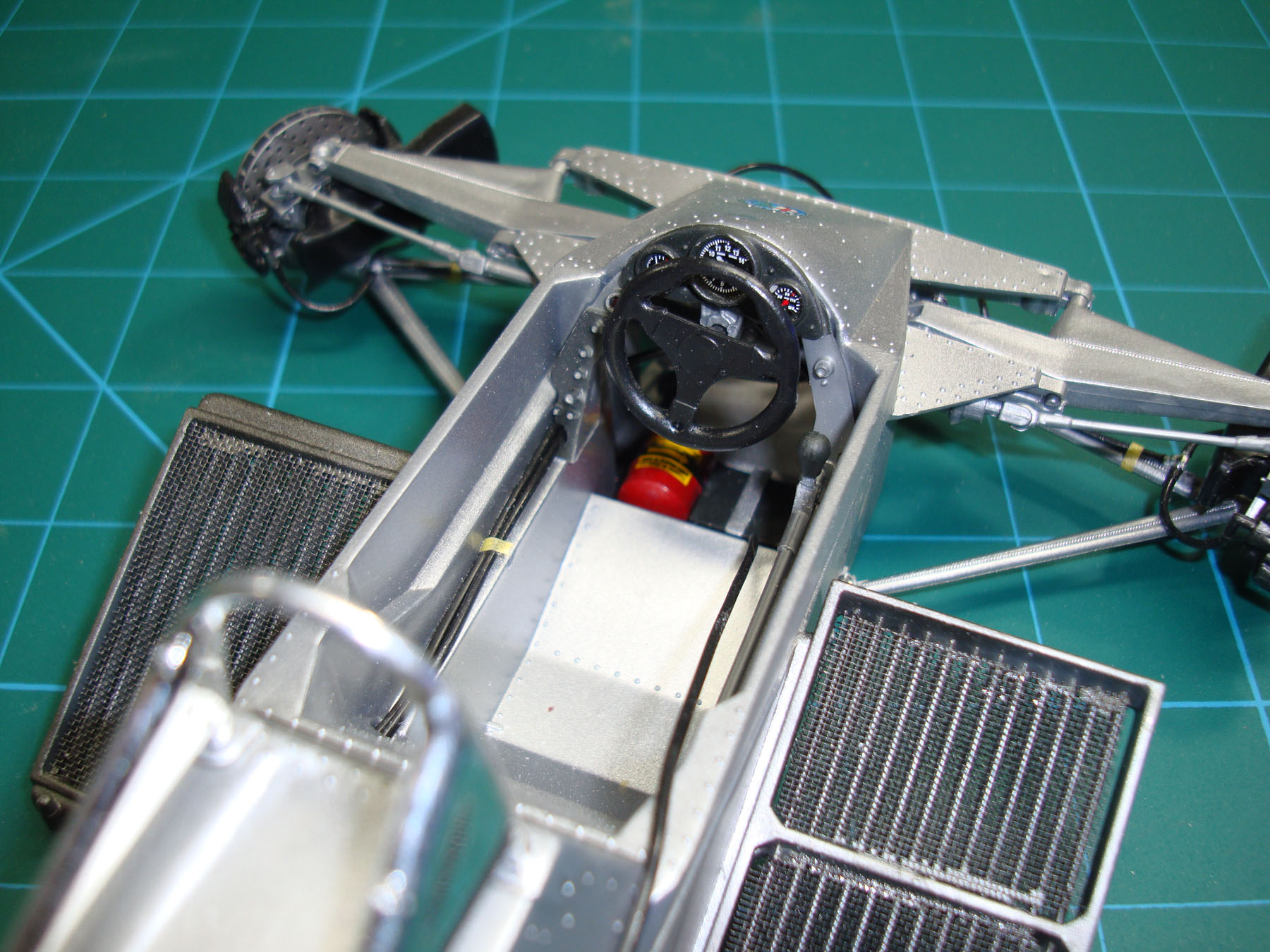 Italeri 4704 1/12 Alfa Romeo 179/179C Build Image 22