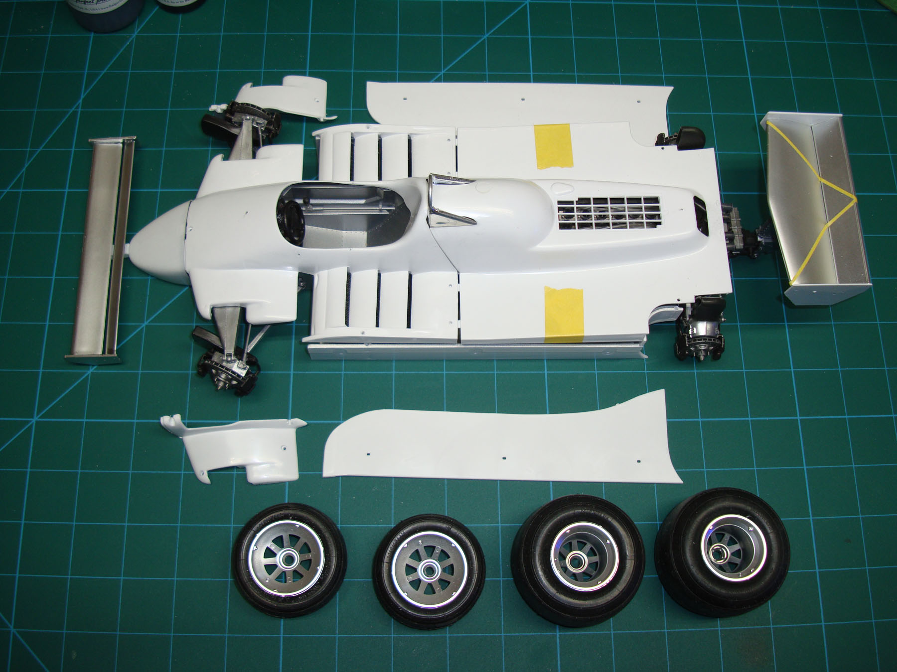 Italeri 4704 1/12 Alfa Romeo 179/179C Build Image 32