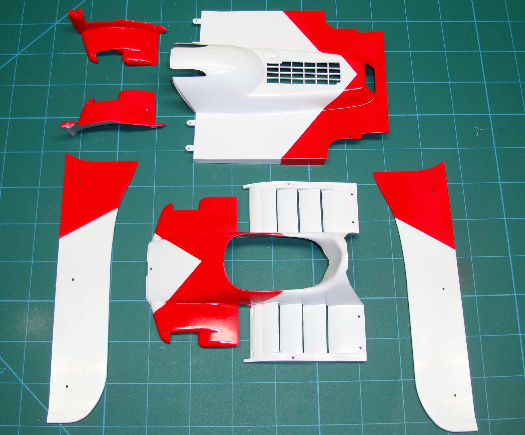Italeri 4704 1/12 Alfa Romeo 179/179C Build Image 33
