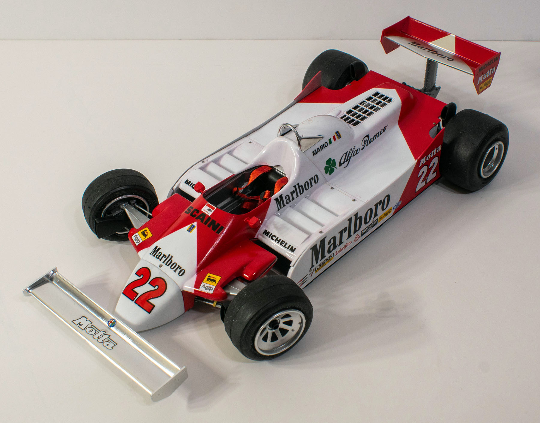 Italeri 4704 1/12 Alfa Romeo 179/179C Build Image 35