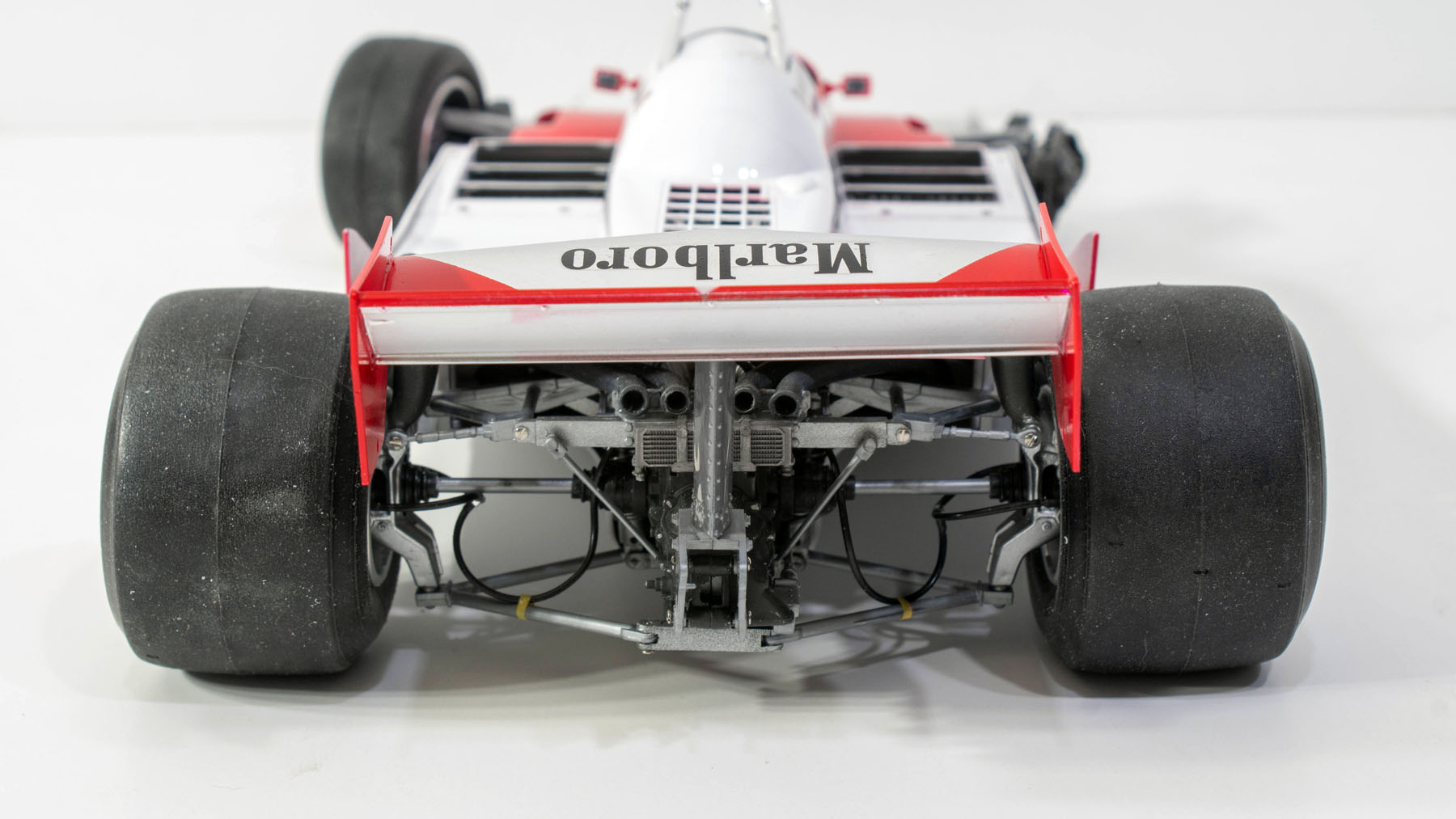 Italeri 4704 1/12 Alfa Romeo 179/179C Build Image 43