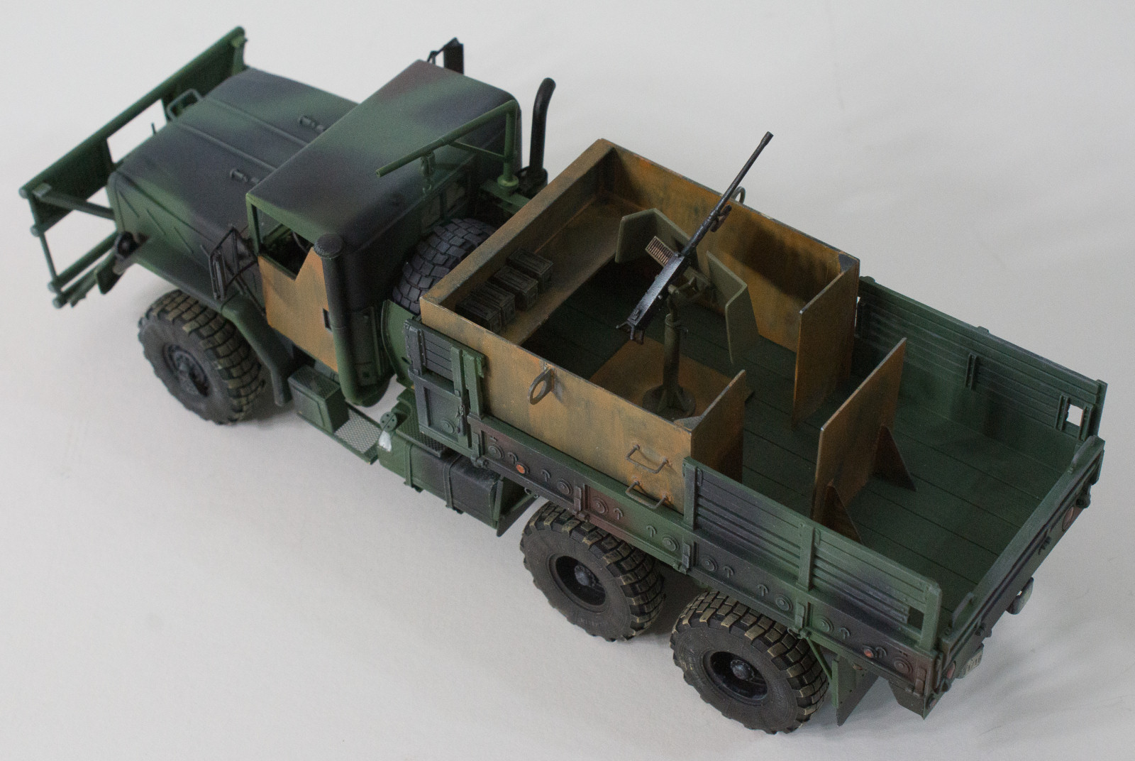 Italeri 6513 1/35 M923 'Hillbilly' Gun Truck Build Image 44