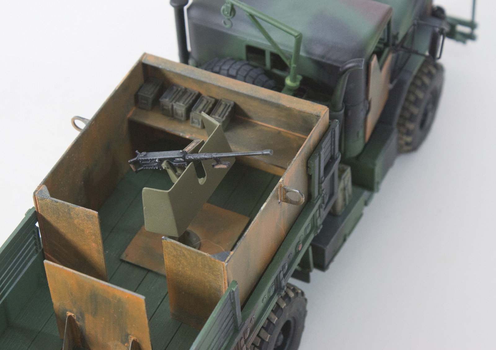 Italeri 6513 1/35 M923 'Hillbilly' Gun Truck Build Image 48