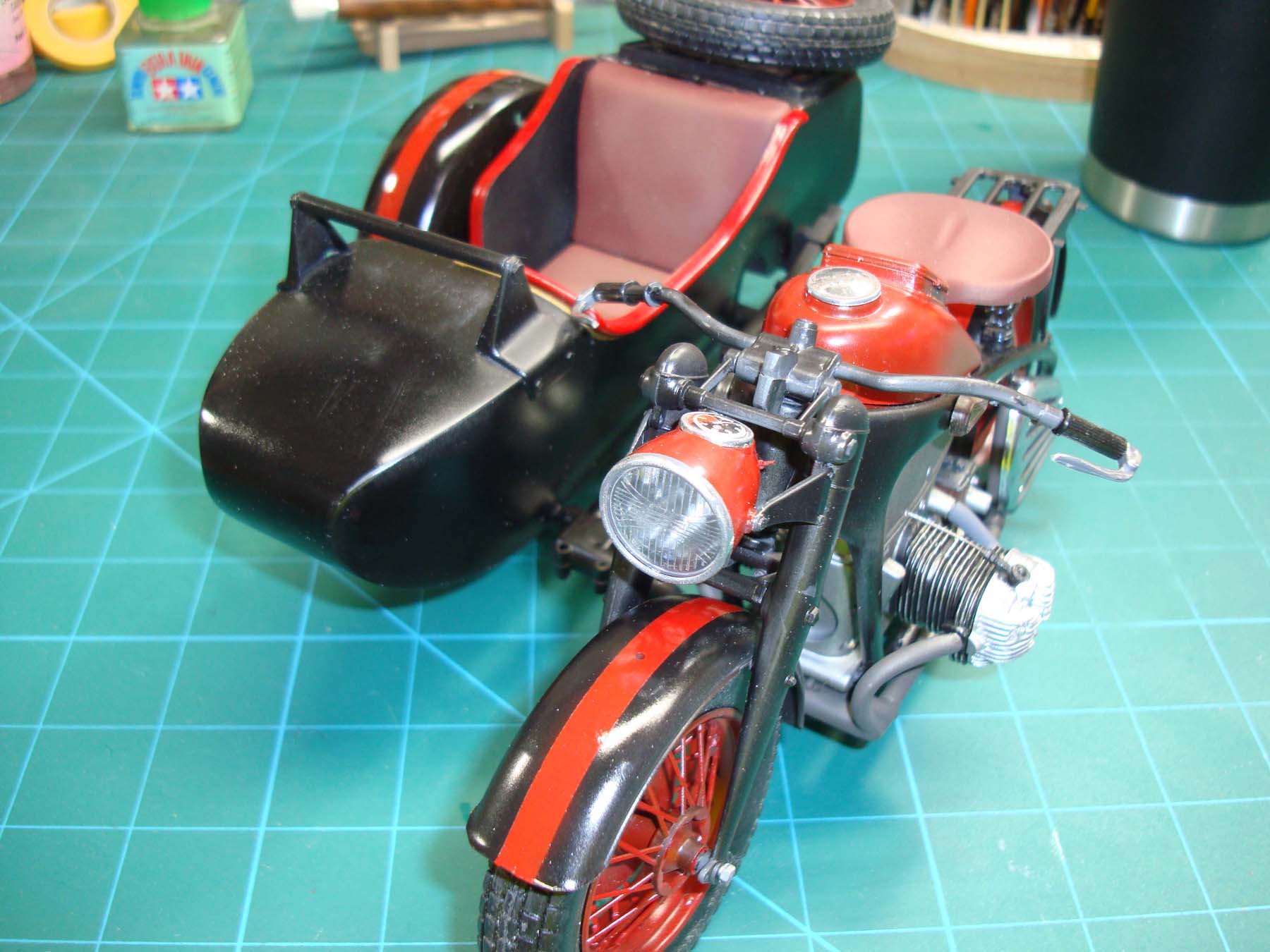 Italeri 7403 1/9 German Military Motorcycle with Sidecar Build Image 28