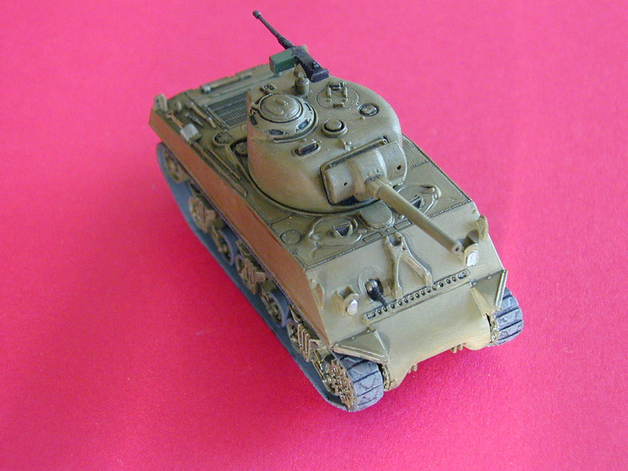 Italeri 7518 1/72 M4A3 75mm Sherman Build Image