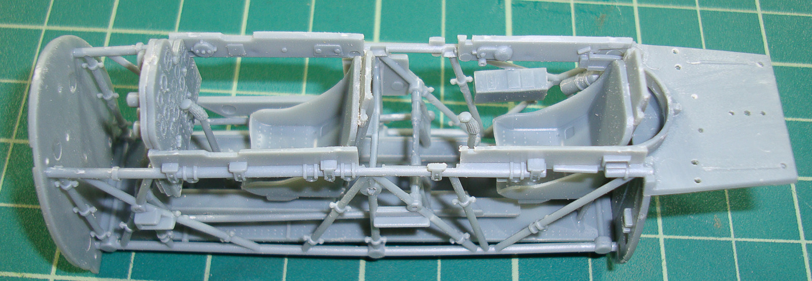 Kitty Hawk 32001 1/32 T-6G Texan Quick Build Review