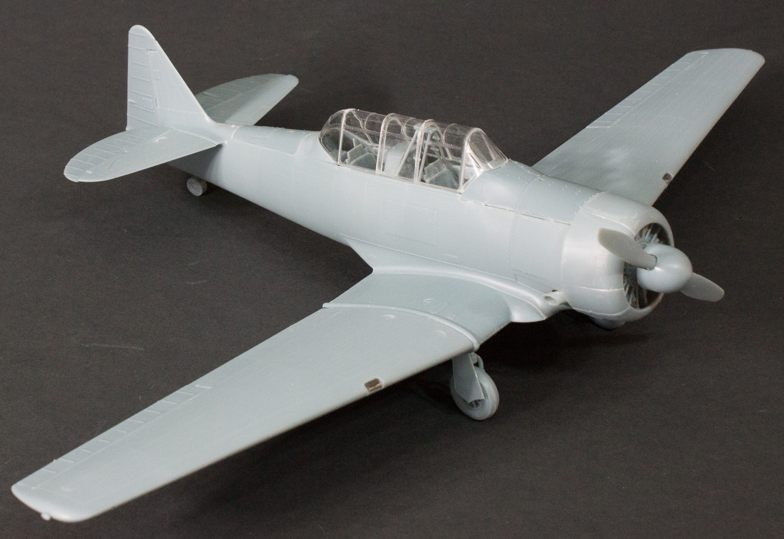 Kitty Hawk 32001 1/32 T-6G Texan Quick Build Review