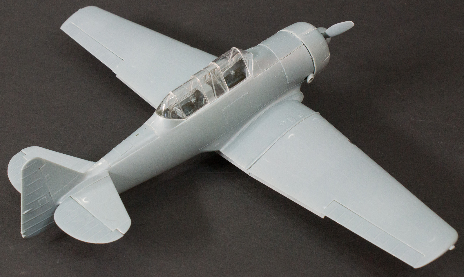Kitty Hawk 32001 1/32 T-6G Texan Quick Build Review