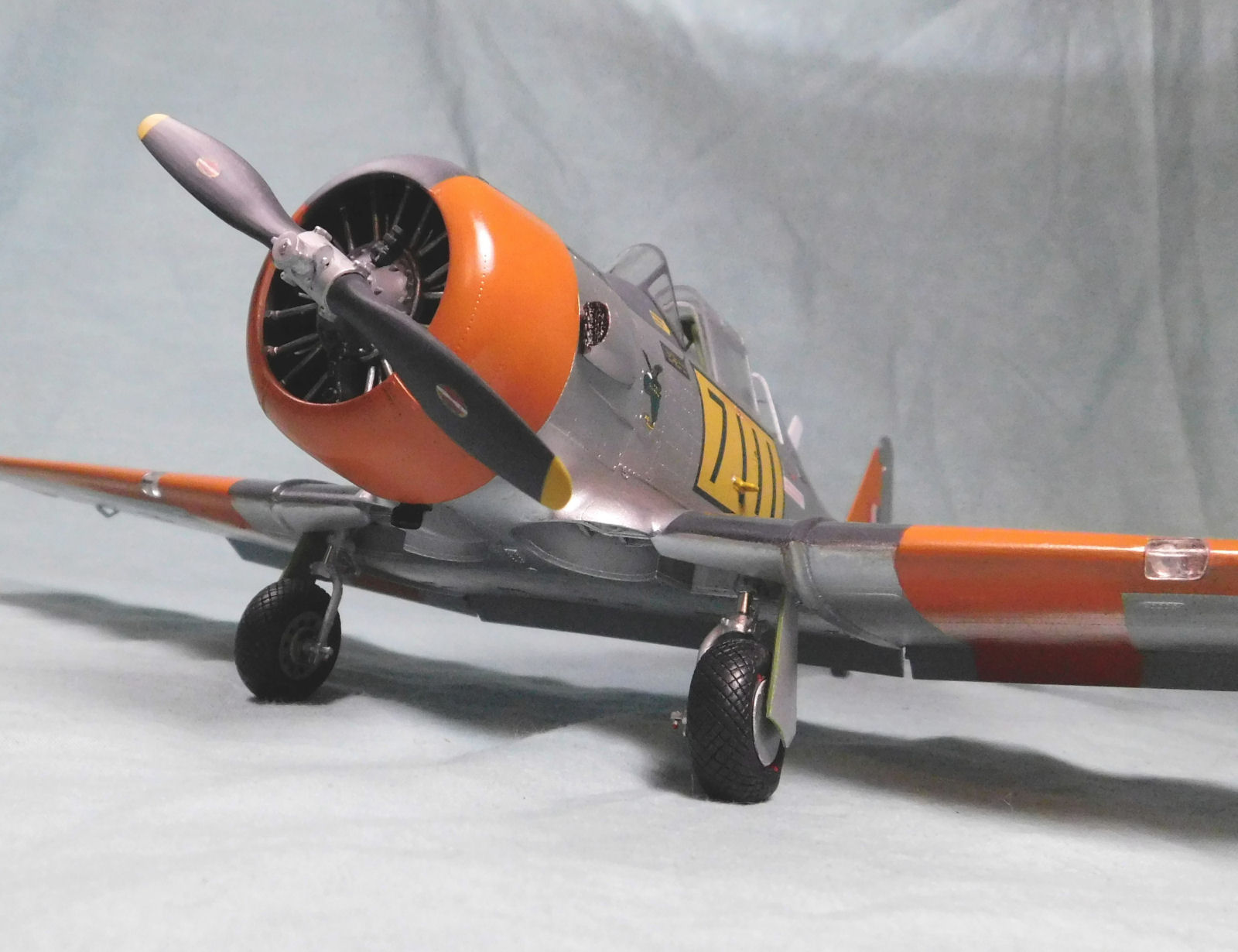 Kitty Hawk 32001 1/32 T-6 Texan Build Review