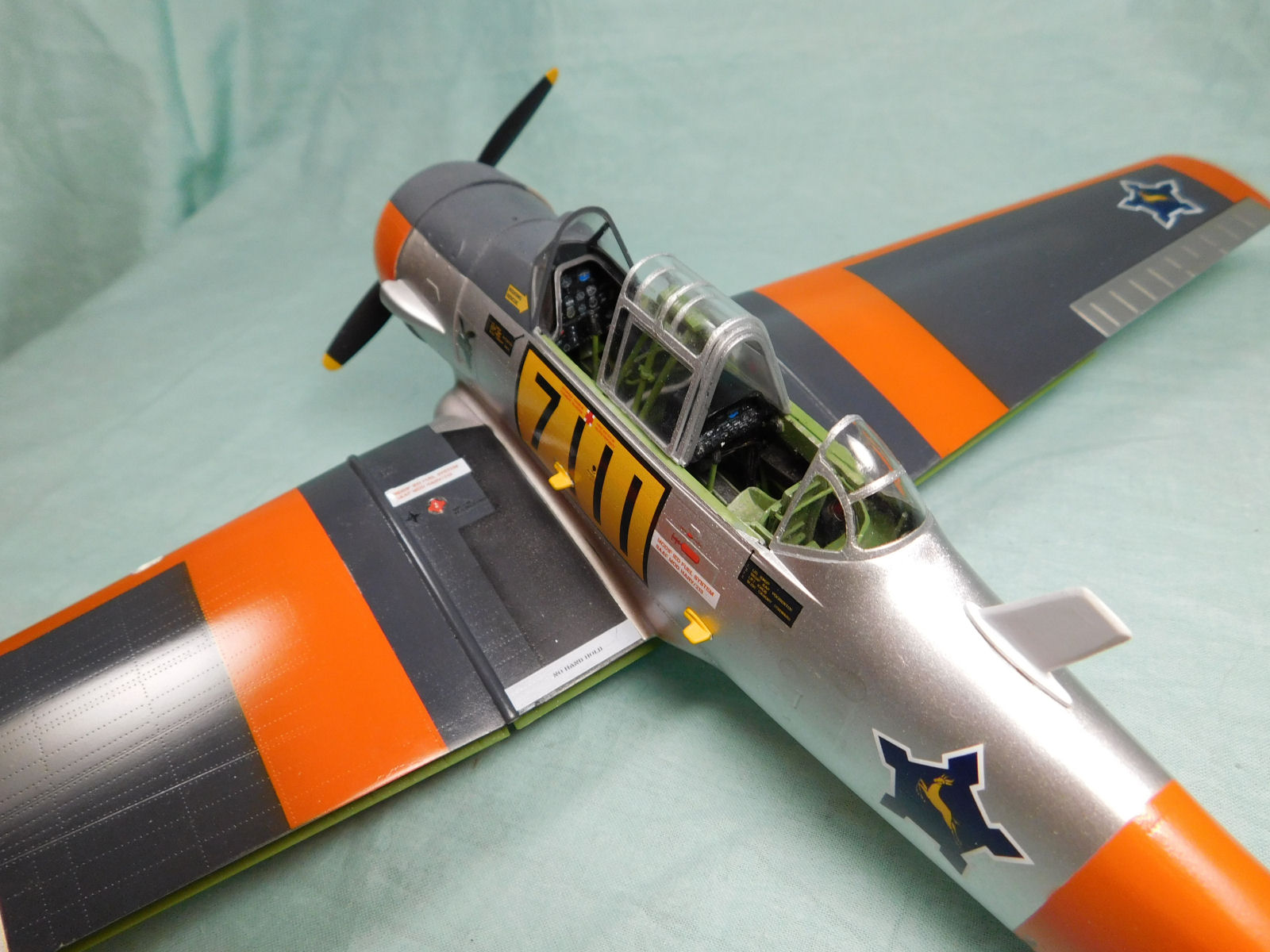 Kitty Hawk 32001 1/32 T-6 Texan Build Review