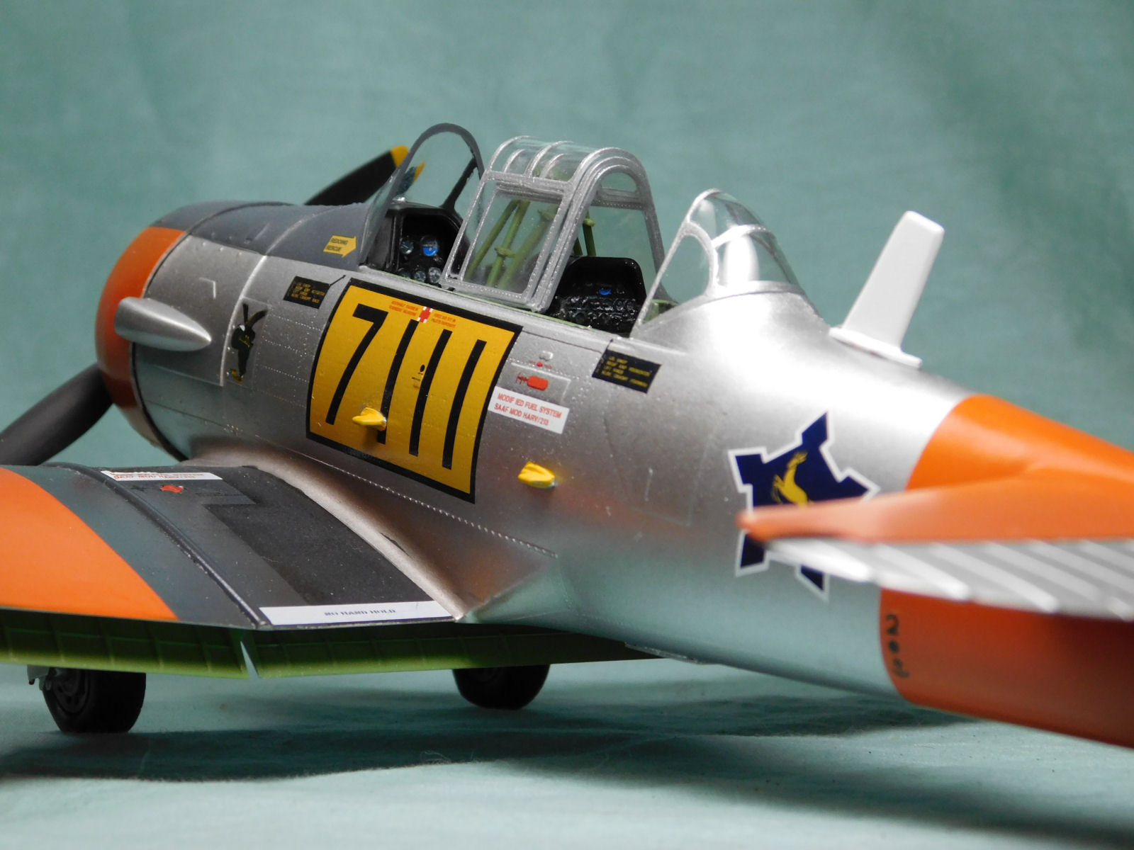 Kitty Hawk 32001 1/32 T-6 Texan Build Review