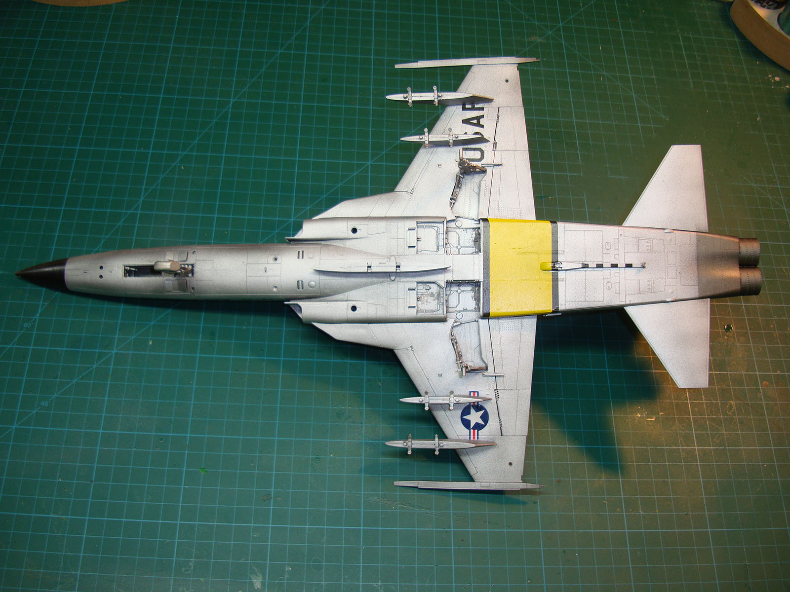 Kitty Hawk 32018 1/32 F-5E Tiger II Build Review