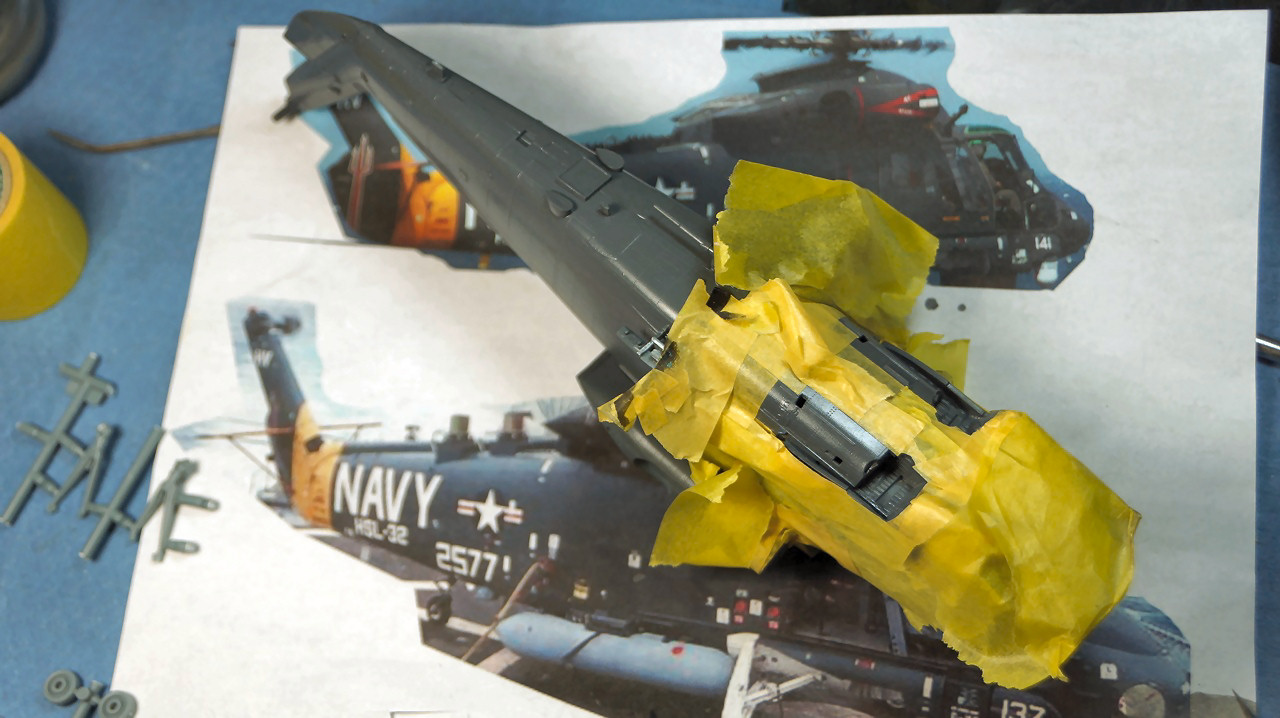 Kitty Hawk 80122 1/48 SH-2F Seasprite Build Image 44