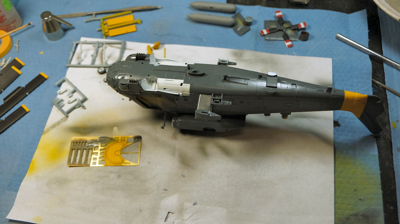 Kitty Hawk 80122 1/48 SH-2F Seasprite Build Image 48