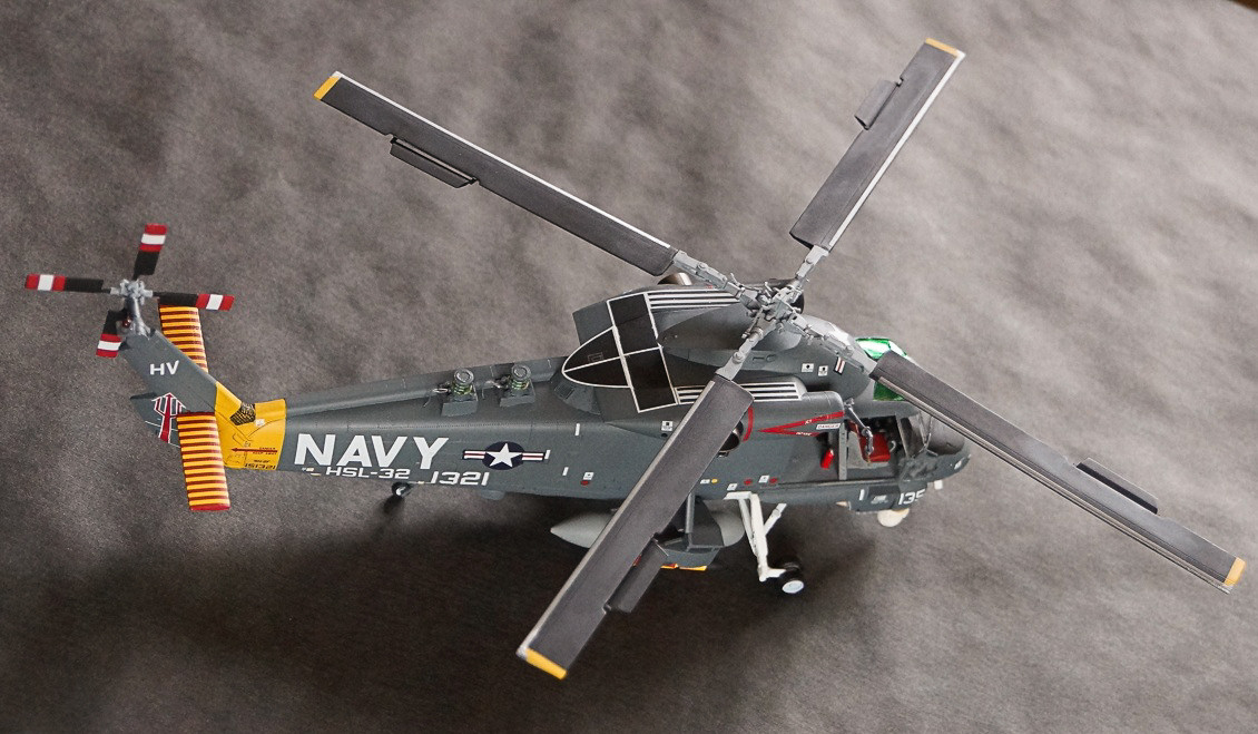 Kitty Hawk 80122 1/48 SH-2F Seasprite Build Image 56