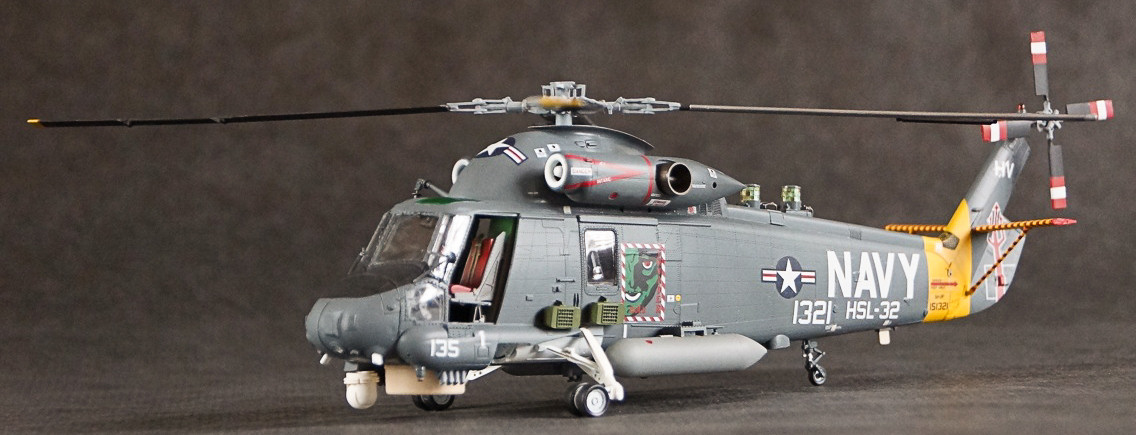 Kitty Hawk 80122 1/48 SH-2F Seasprite Build Image 57