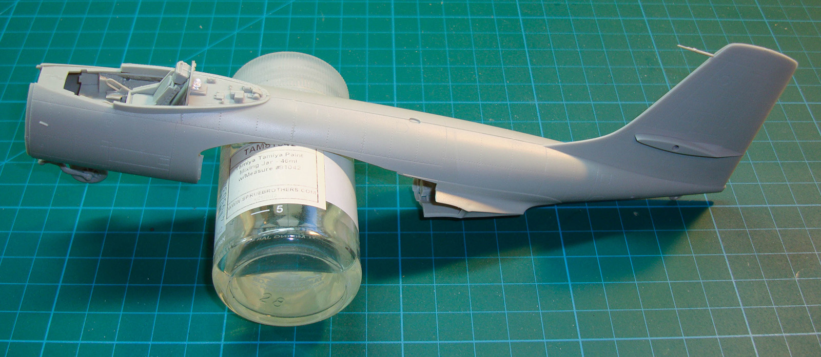 Kitty Hawk 80131 1/48 F2H-2 Banshee Quick Build Image 04