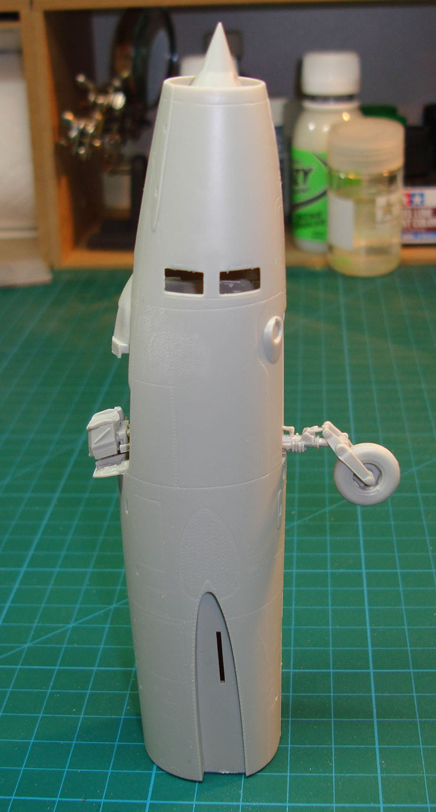 Kitty Hawk 80144 1/48 Su-17M3/M4 Fitter H/K Build Review