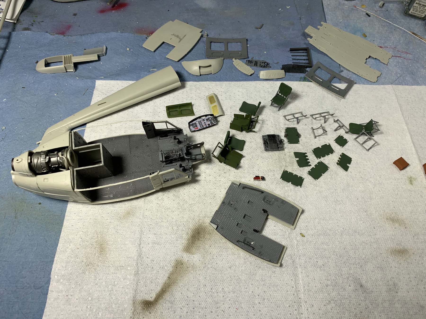 Kitty Hawk 80154 1/48 UH-1D Huey Build Review