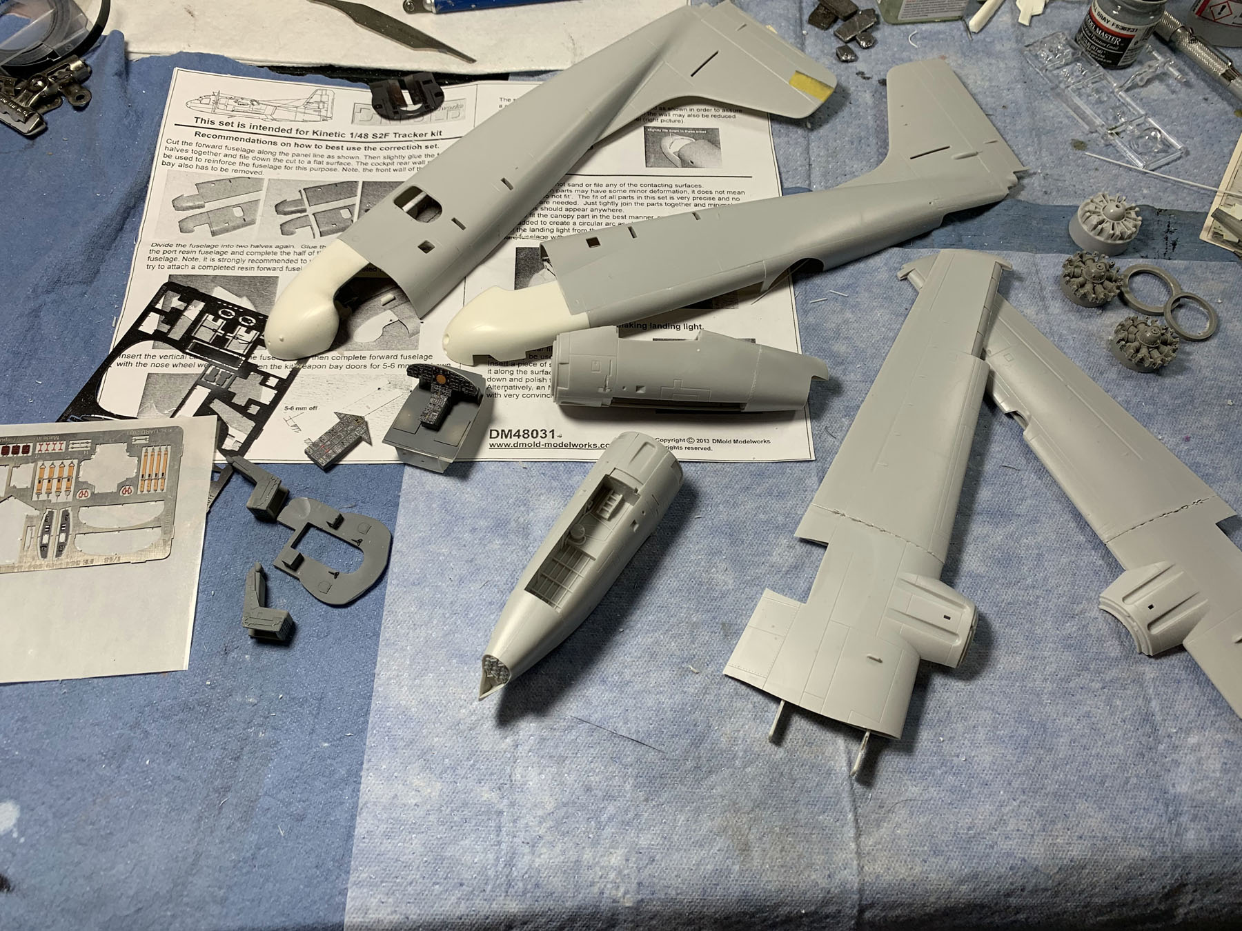 Kinetic 1/48 TS-2A Tracker Build Image