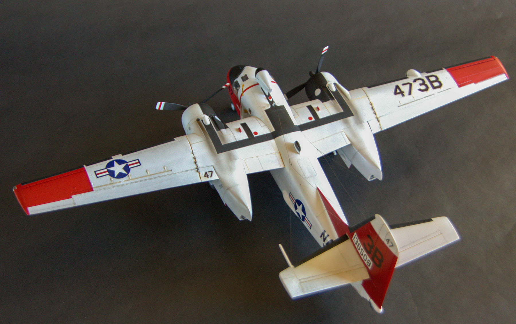 Kinetic 1/48 TS-2A Tracker Build Image