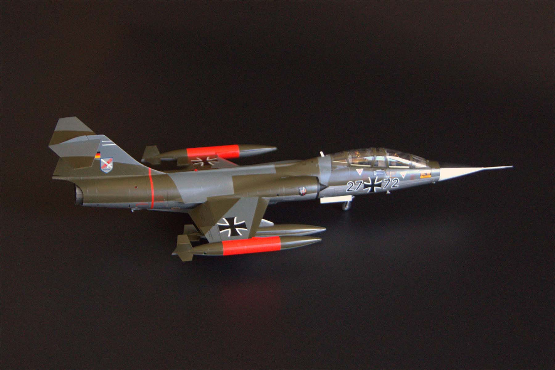 Kinetic 1/48 TF-104G Starfighter Build Image
