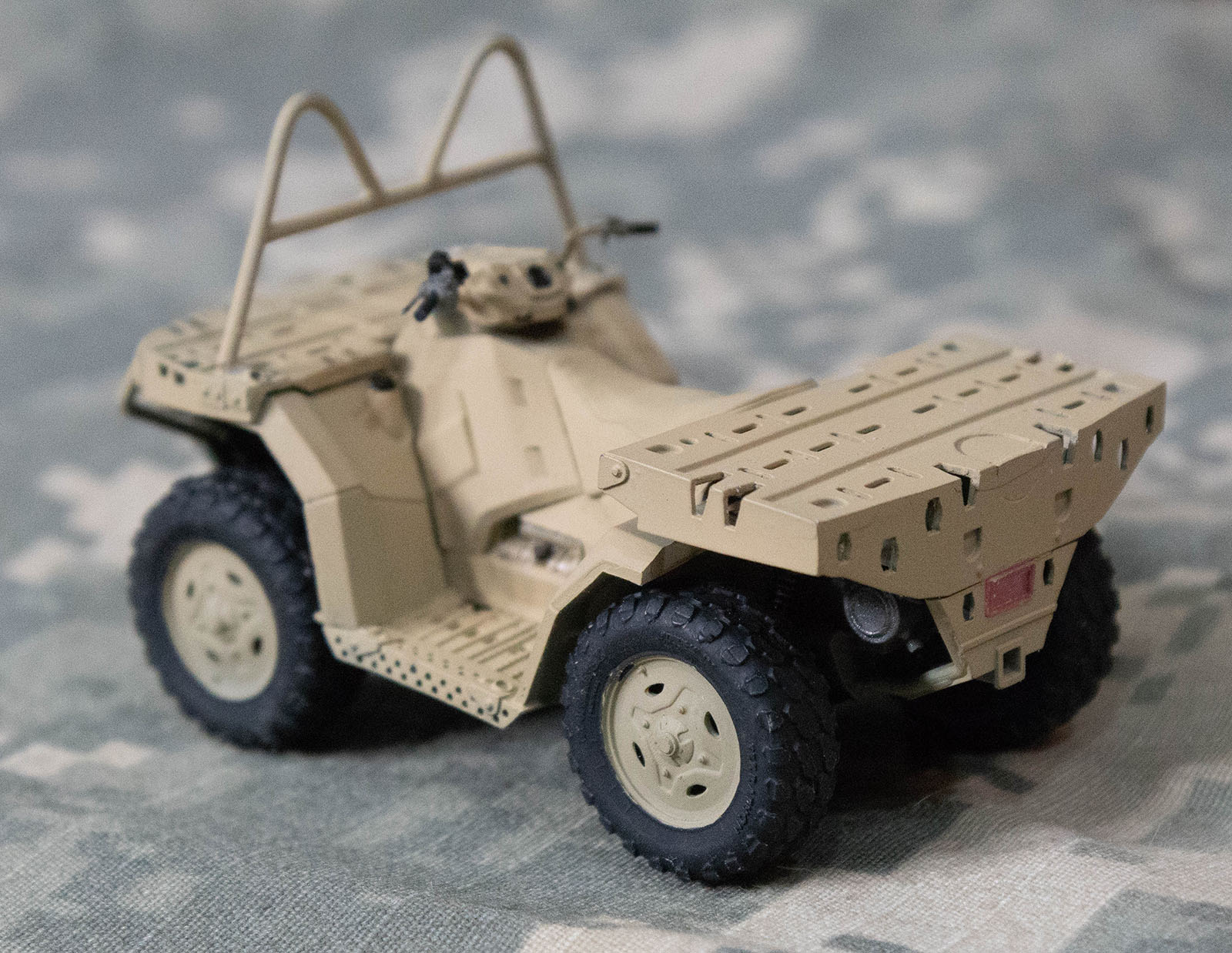 Live Resin 1/35 Polaris MV850 Military ATV Build Review Image 11