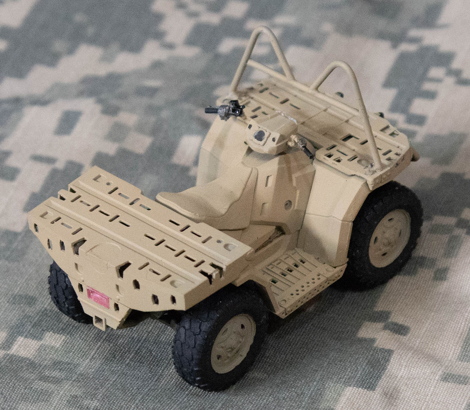 Live Resin 1/35 Polaris MV850 Military ATV Build Review Image 17