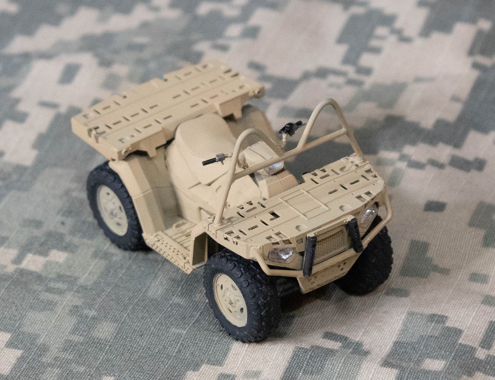 Live Resin 1/35 Polaris MV850 Military ATV Build Review Image 18