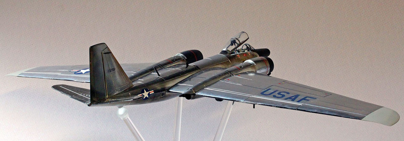 Mach 2 1872 1/72 RB-57F Canberra Build Image 17