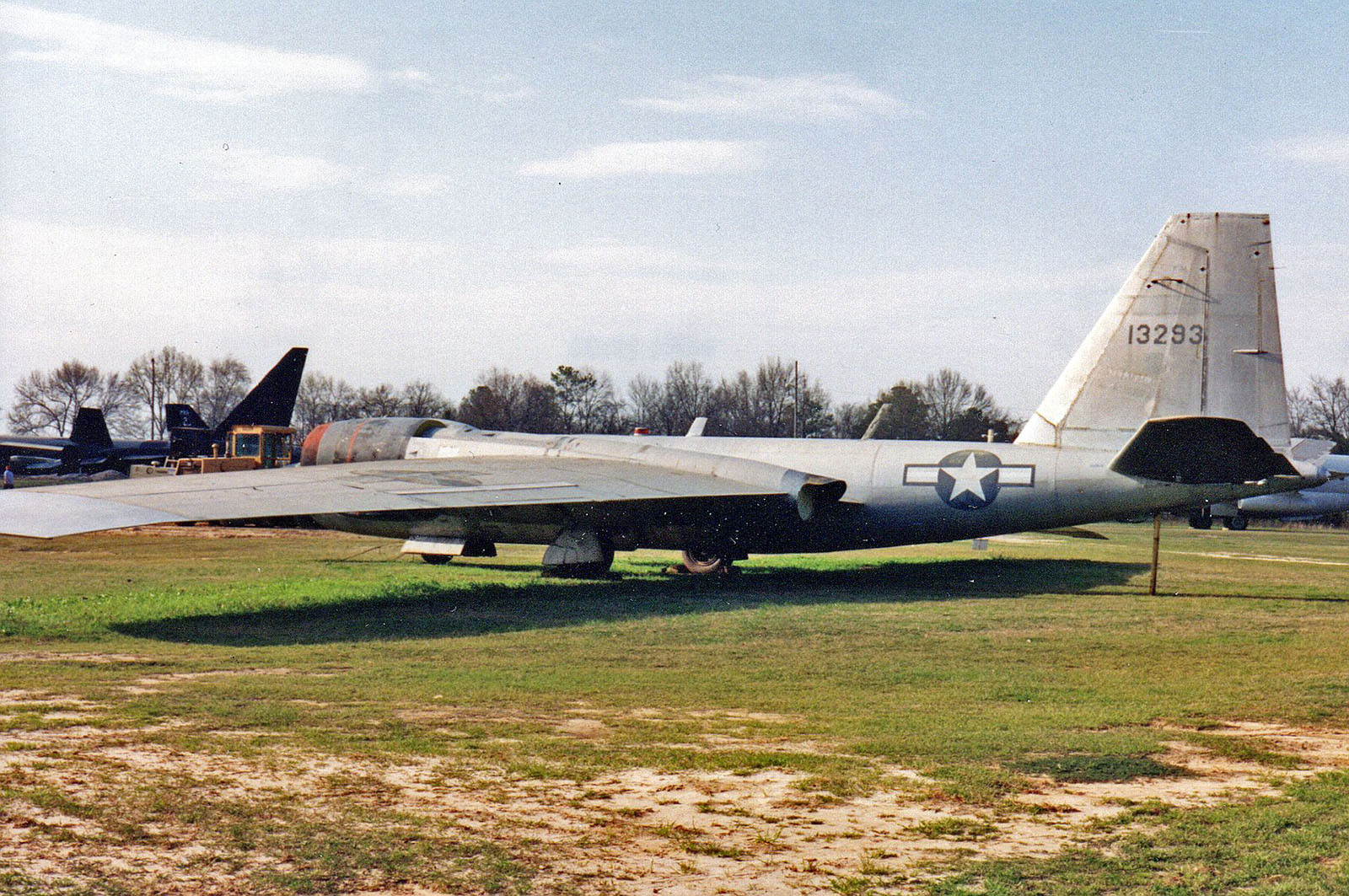 Mach 2 1872 1/72 RB-57F Canberra Build Image 19