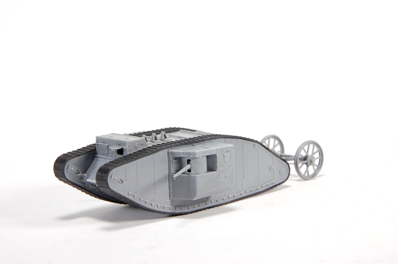 Master Box 72001 1/72 MK 1 ‘Male’ British Tank, Somme Battle Period, 1916 Build Image 01