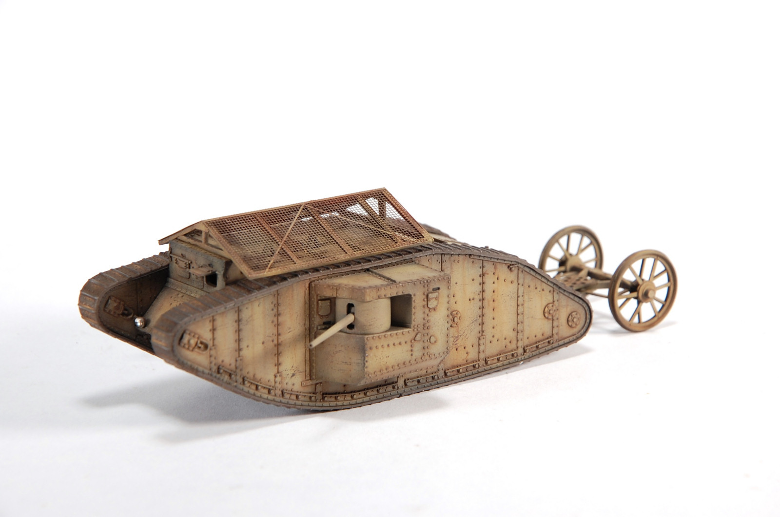Master Box 72001 1/72 MK 1 ‘Male’ British Tank, Somme Battle Period, 1916 Build Image 13