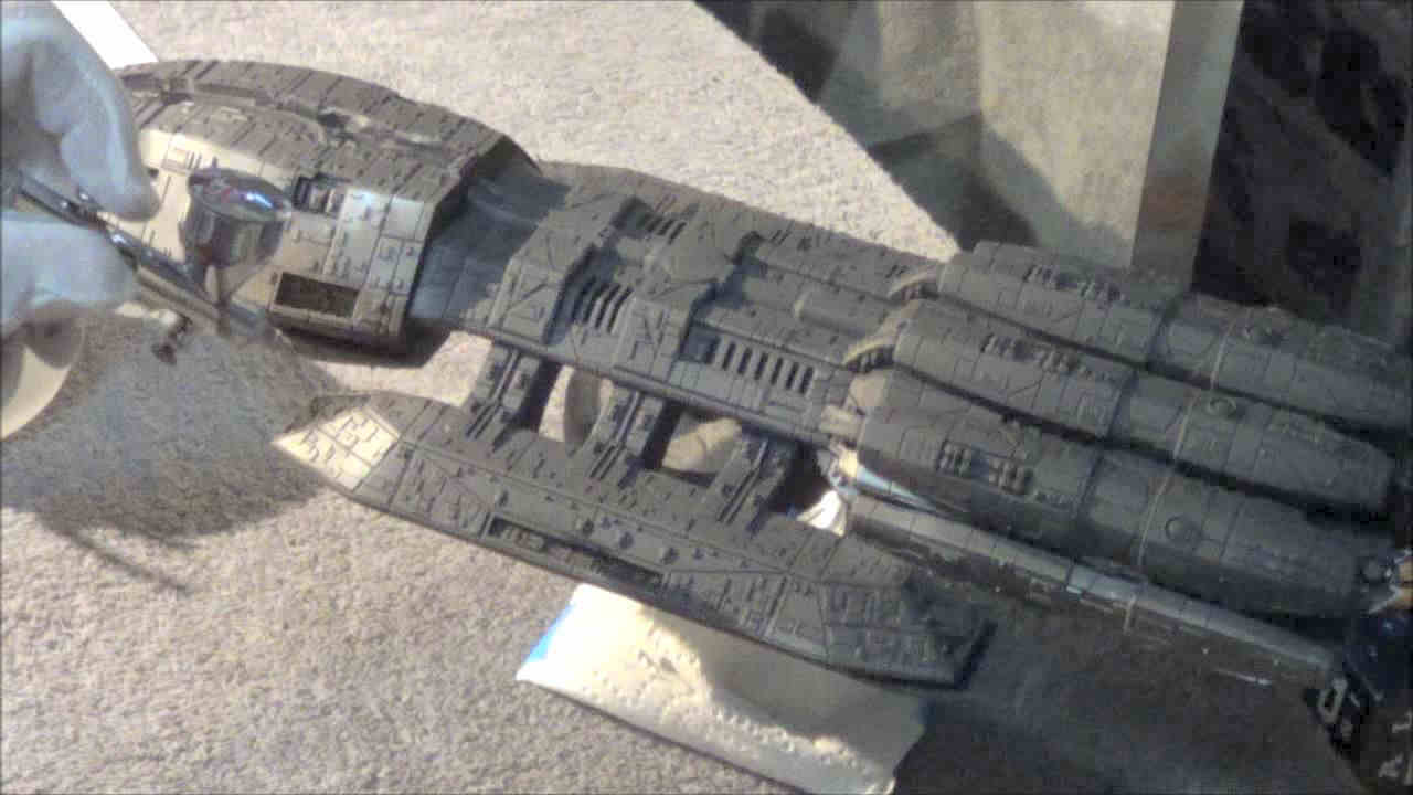 Moebius Models 0931 1/4105 Battlestar Pegasus BSG Photo Feature Image 104