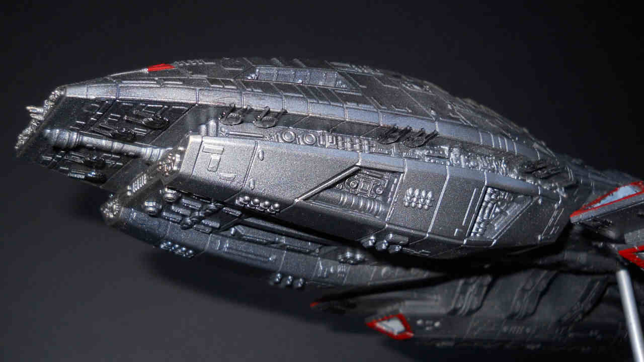 Moebius Models 0931 1/4105 Battlestar Pegasus BSG Photo Feature Image 132