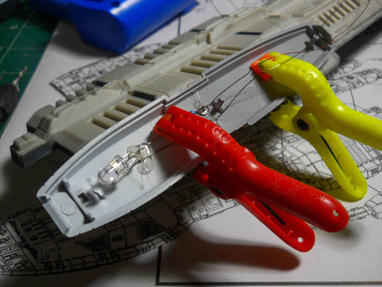 Moebius Models 0931 1/4105 Battlestar Pegasus BSG Photo Feature Image 19