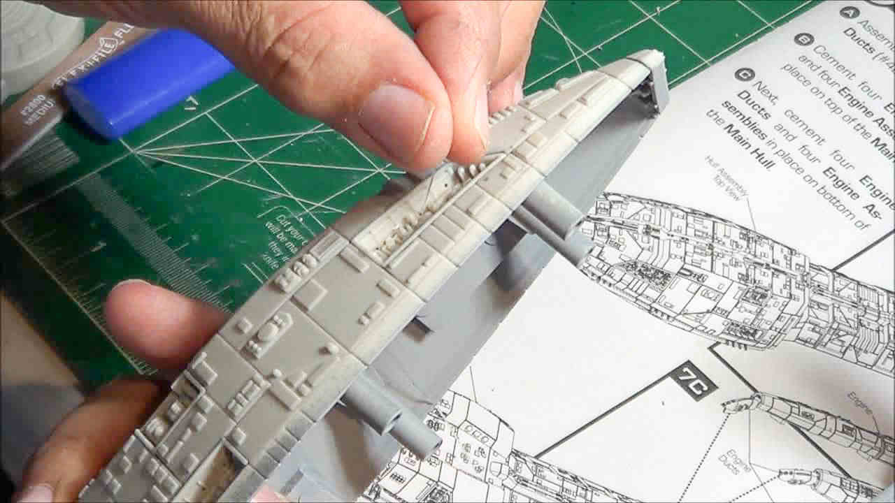 Moebius Models 0931 1/4105 Battlestar Pegasus BSG Photo Feature Image 30