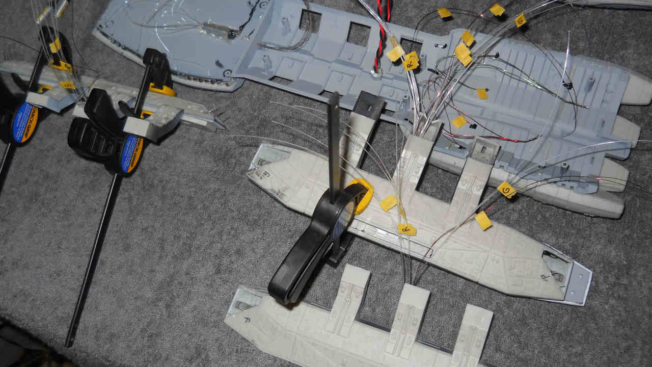 Moebius Models 0931 1/4105 Battlestar Pegasus BSG Photo Feature Image 65