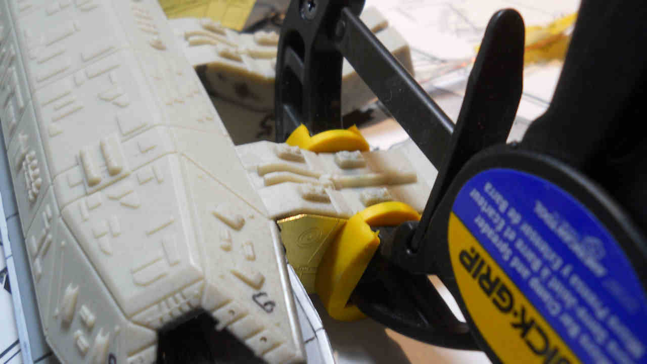 Moebius Models 0931 1/4105 Battlestar Pegasus BSG Photo Feature Image 73