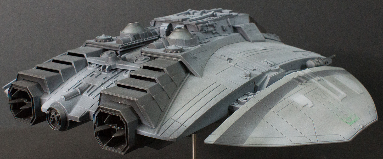 Moebius Models 0941 1/32 Cylon Raider Battlestar Galactica Build Image 08