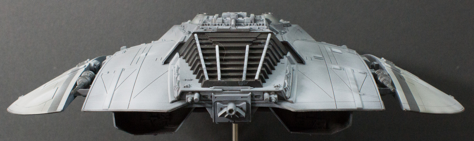 Moebius Models 0941 1/32 Cylon Raider Battlestar Galactica Build Image 11