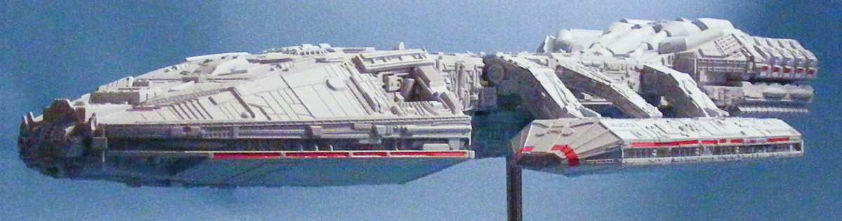 Moebius Models 0942 1/4105 Battlestar Galactica Build Image 20