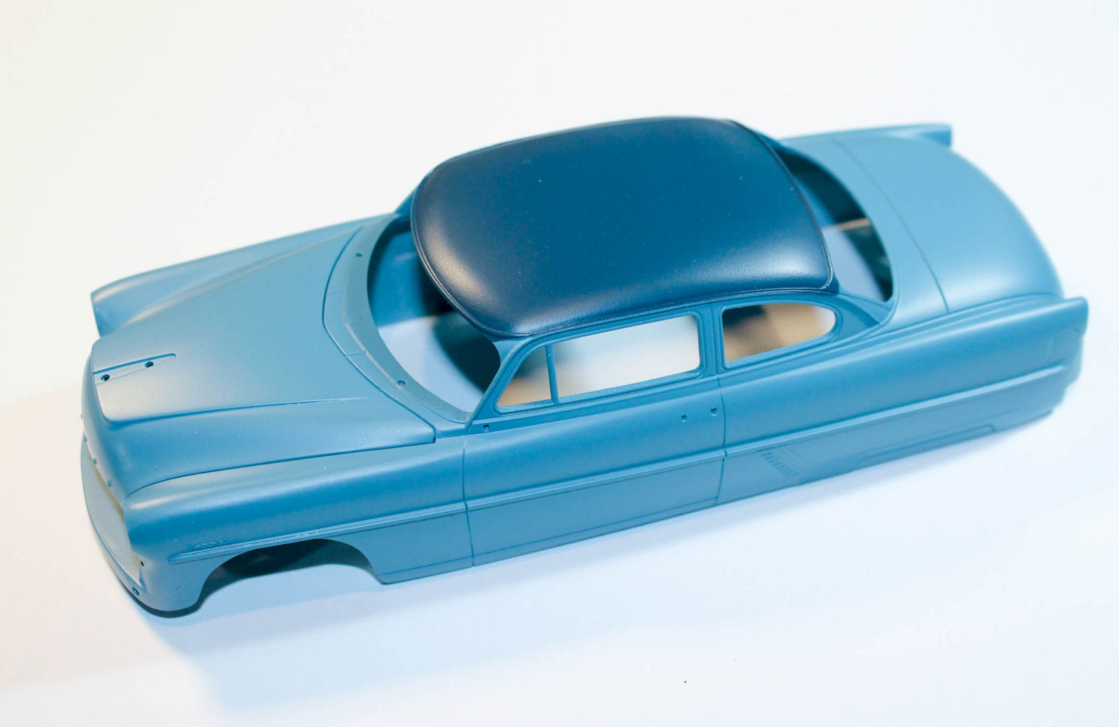 Moebius Models 1213 1/25 1954 Hudson Hornet Photo Feature Image 03