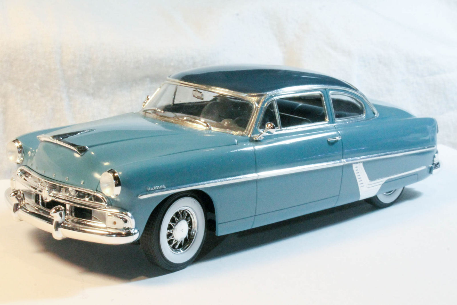 Moebius Models 1213 1/25 1954 Hudson Hornet Photo Feature Image 15