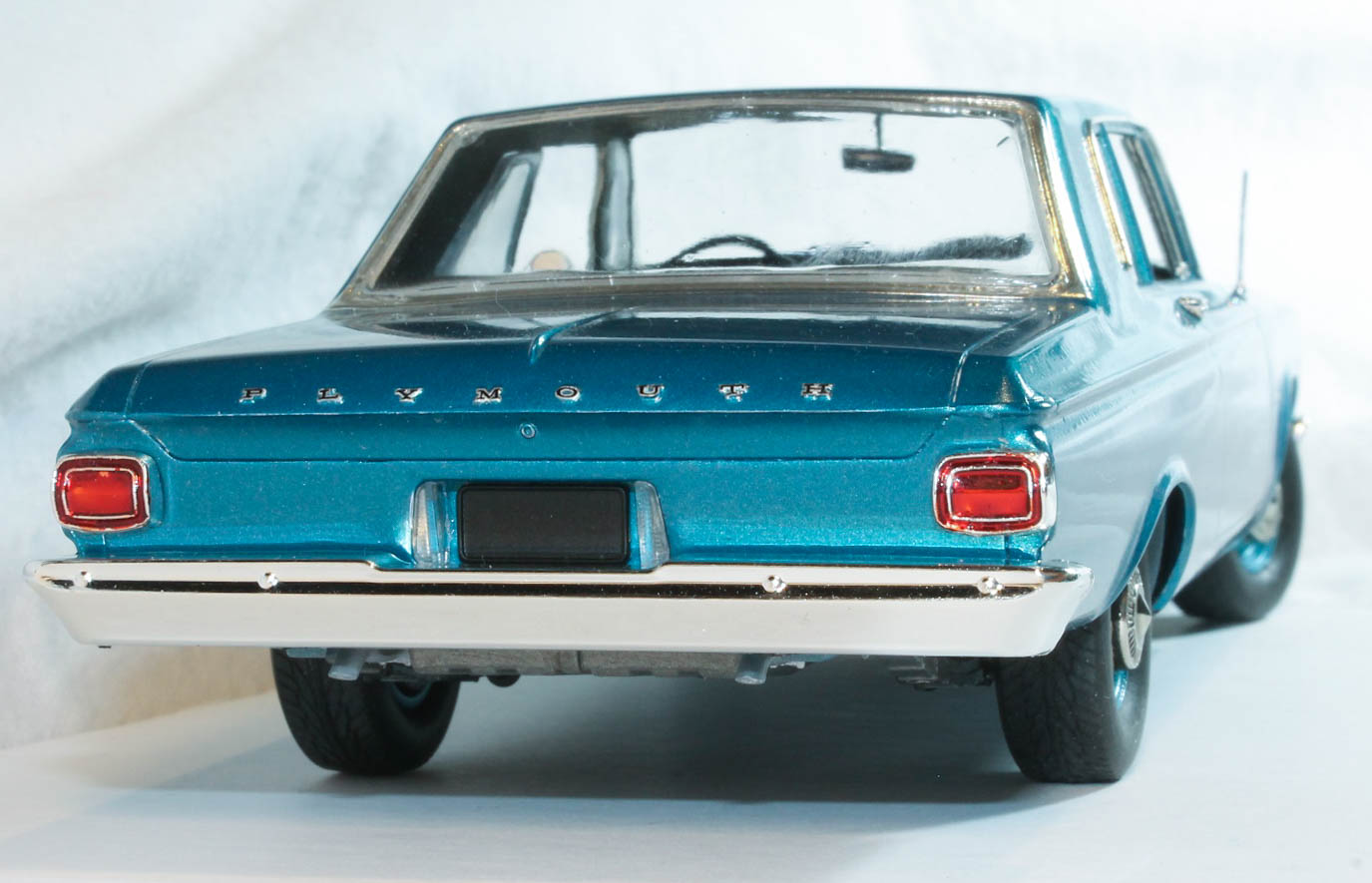 Moebius Models 1218 1/25 1965 Plymouth Belvedere Build Image 17