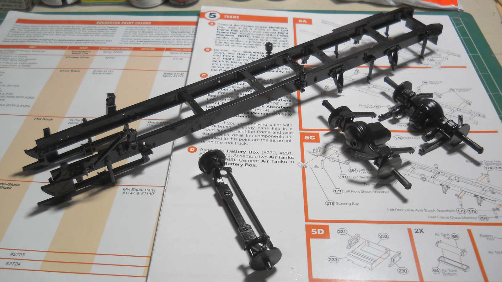 Moebius Models 1301 1/25 International Prostar Photo Feature Image 10